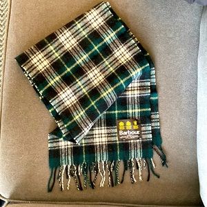 Barbour ORIGINAL Dress Gordon Tartan 100% new wool scarf.